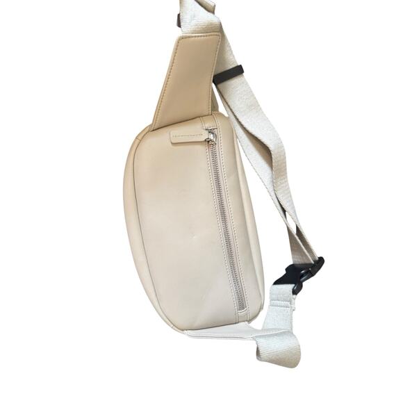 MONOS The Metro Sling Bag Ivory Vegan Leather Crossbody Fanny Pack Belt Bag EUC - Picture 8 of 10